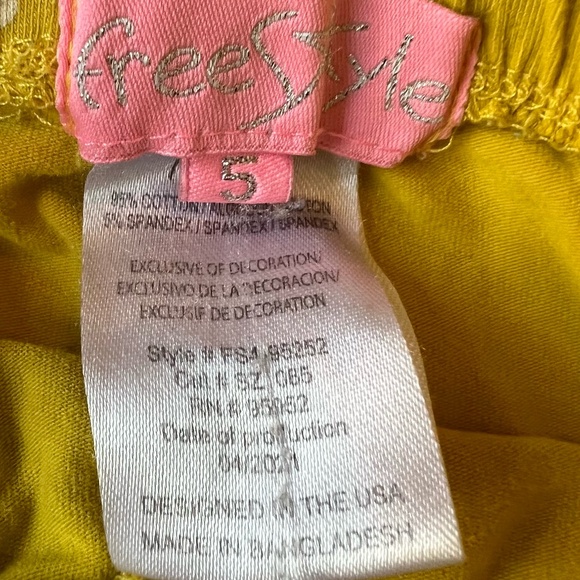 Back to School Bundle of two pairs of Girls 4/5 Leggings - Picture 3 of 5